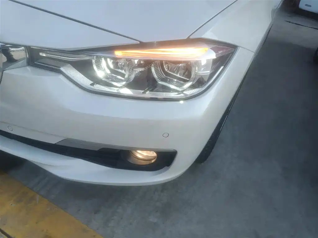 BMW 3 Series 2019 320Li Fashion Model купить на сайте DeffCars