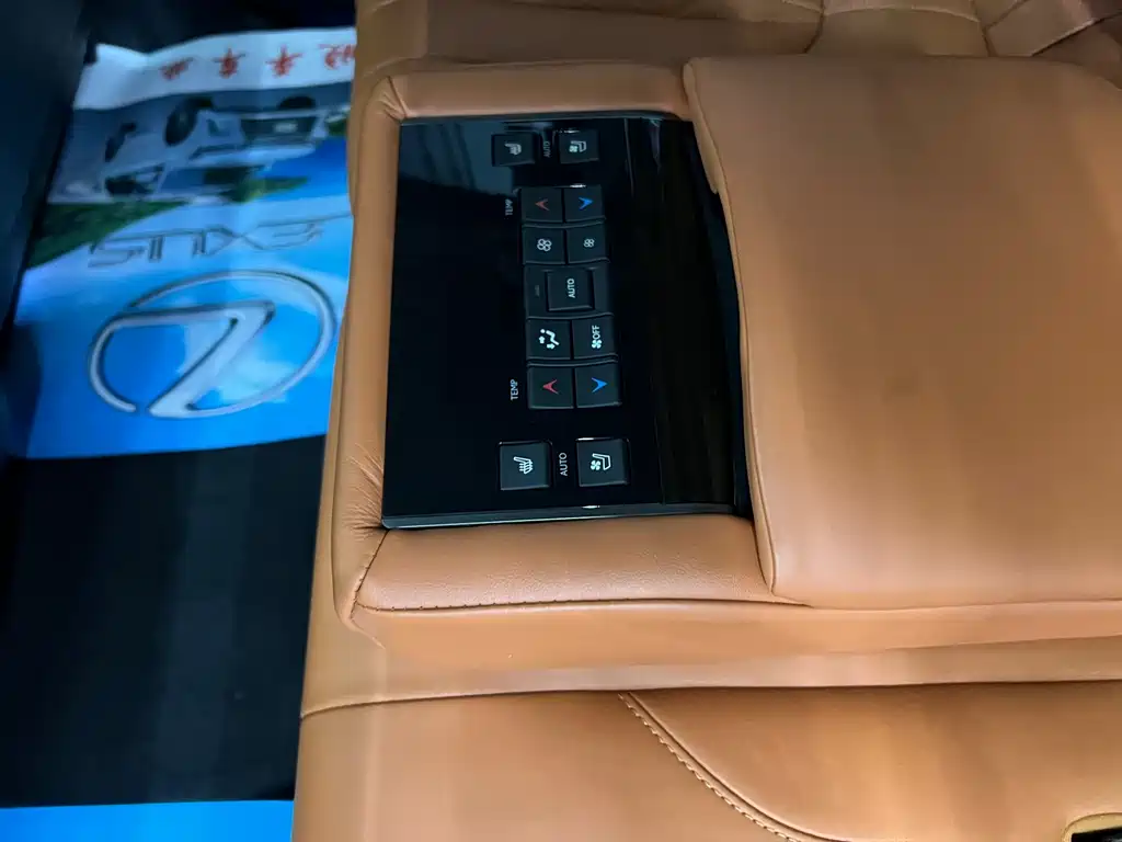 Lexus LX 2019 570 Peak Special Edition купить на сайте DeffCars