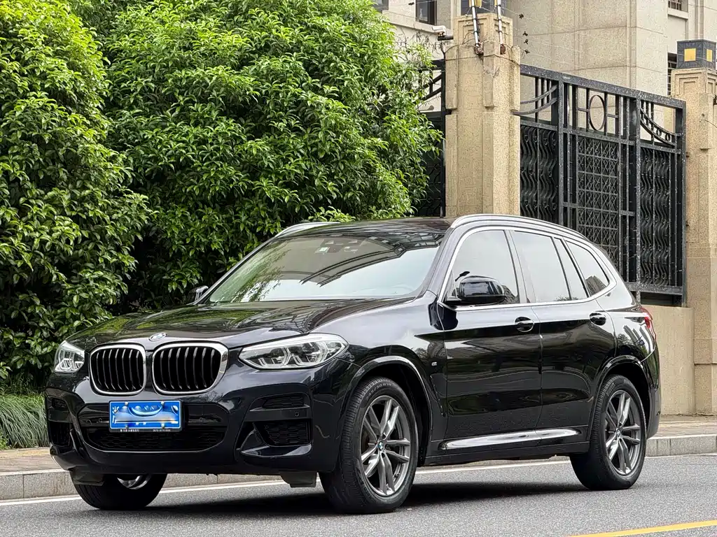 BMW X3 2021 facelift xDrive25i M sports package купить на сайте DeffCars
