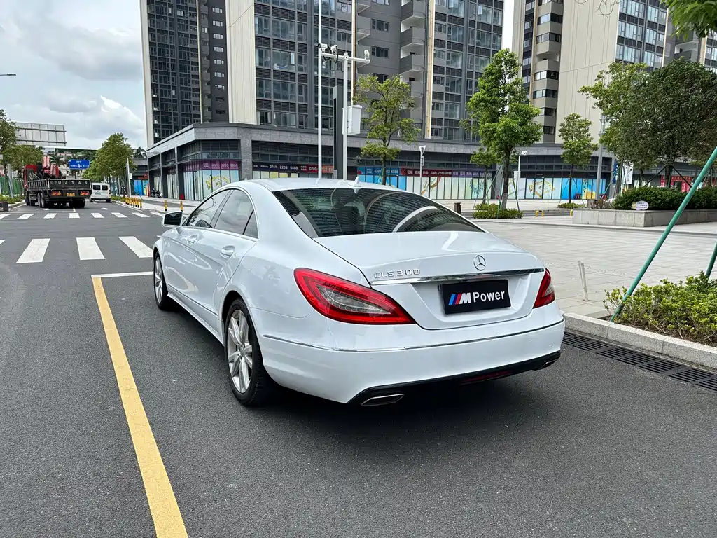 Mercedes-Benz CLS 2012 CLS 300 CGI купить на сайте DeffCars