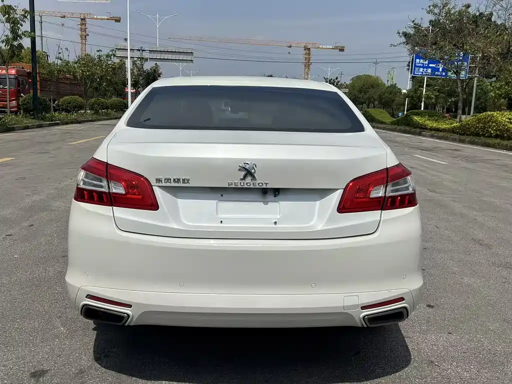 Peugeot 408 2016 1.6T automatic luxury version купить на сайте DeffCars