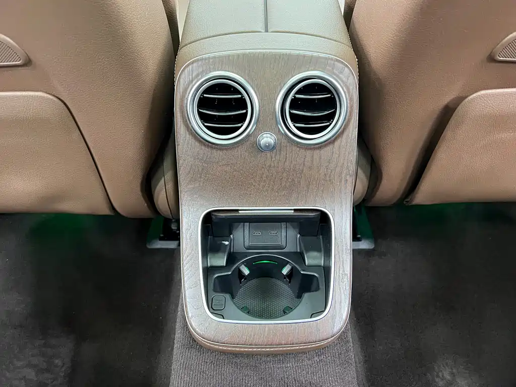 Mercedes-Benz E-Class 2021 E 300 L Premium Model купить на сайте DeffCars