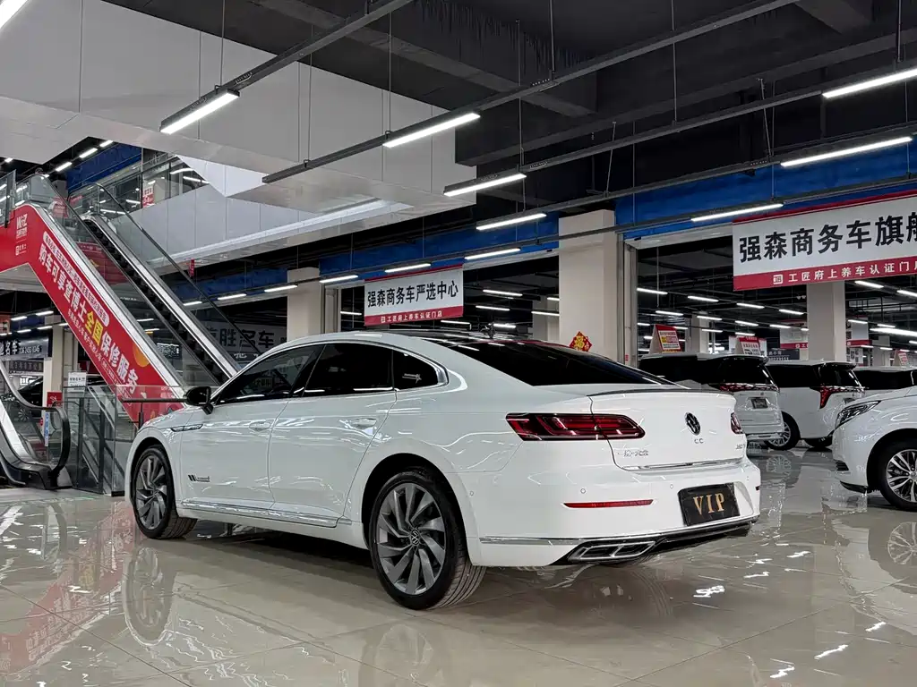 FAW-Volkswagen CC 2021 380TSI eye-catching version купить на сайте DeffCars