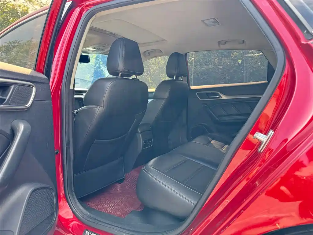 MG6 2017 20T automatic luxury smart connected version National V купить на сайте DeffCars