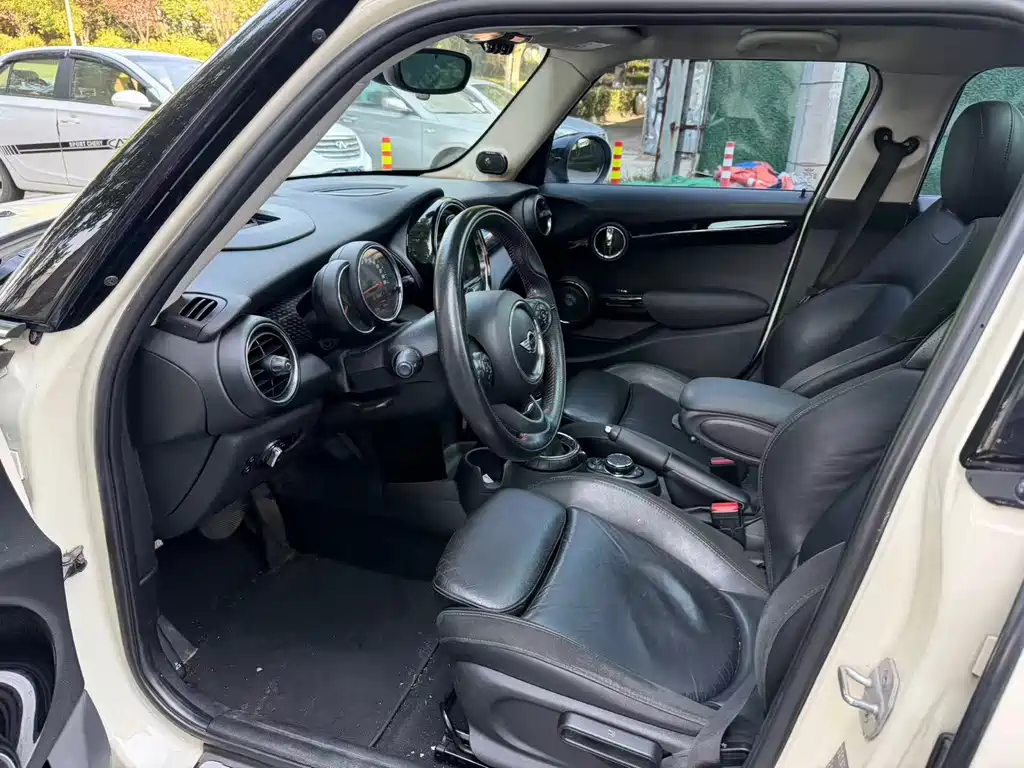 MINI 2016 2.0T COOPER S Avant-Garde Five-Door Edition купить на сайте DeffCars