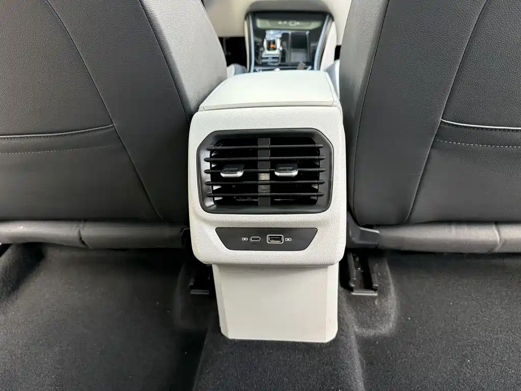 Lingdu 2024 Lingdu L 280TSI DSG Hot Edition купить на сайте DeffCars