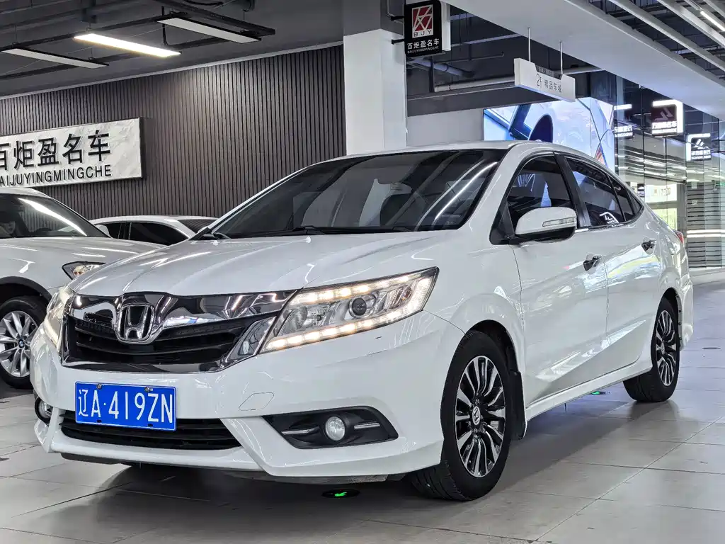 Lingpai 2013 1.8L automatic comfort version купить на сайте DeffCars