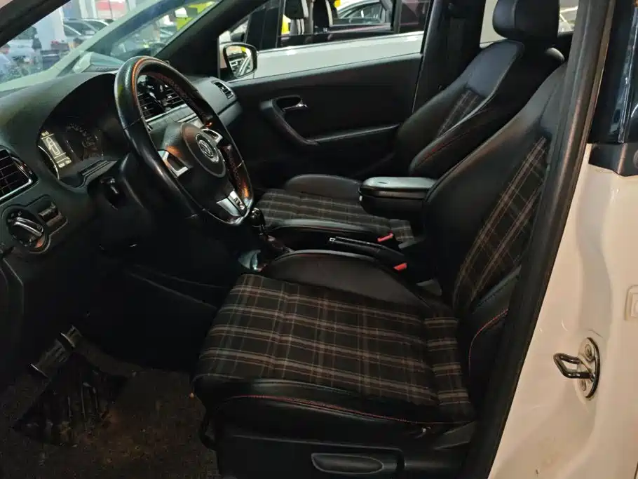 Polo 2012 1.4TSI GTI купить на сайте DeffCars