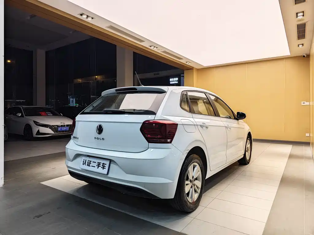 Polo 2023 facelift Plus 1.5L automatic indulgence version купить на сайте DeffCars