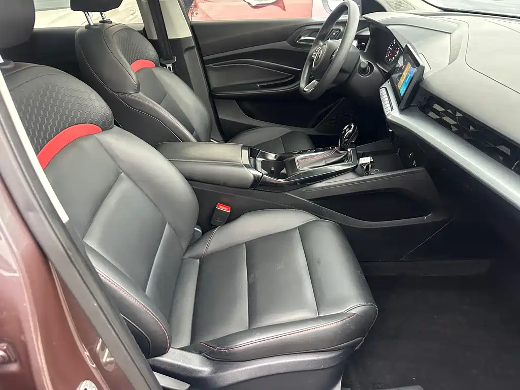 MG5 2021 180DVVT CVT Youth Fashion Edition купить на сайте DeffCars