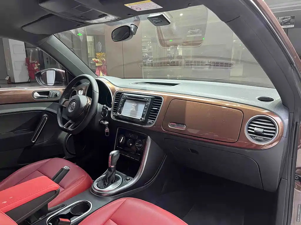 Beetle 2017 180TSI Yile Edition купить на сайте DeffCars