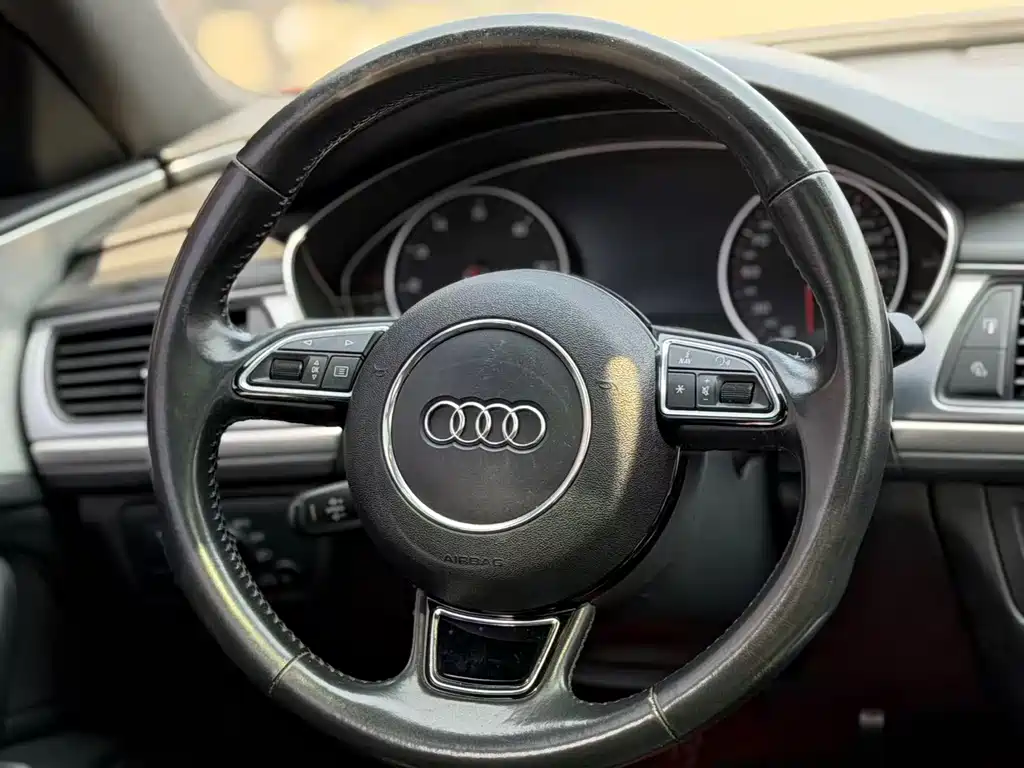 Audi A6L 2018 30th anniversary model 45 TFSI quattro sporty купить на сайте DeffCars