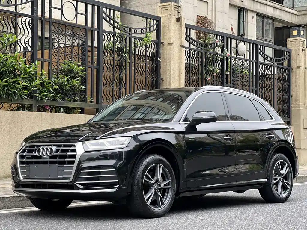 Audi Q5L 2020 45 TFSI exclusive and fashionable model купить на сайте DeffCars