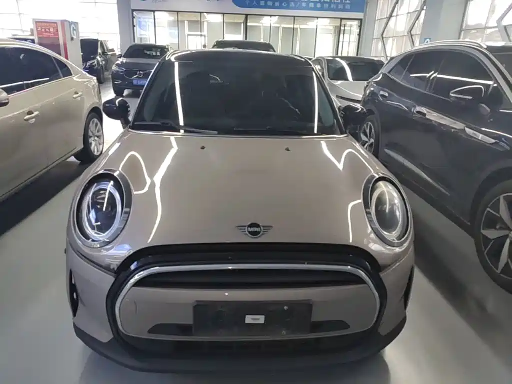 MINI 2023 1.5T COOPER Artist Five-Door Edition купить на сайте DeffCars