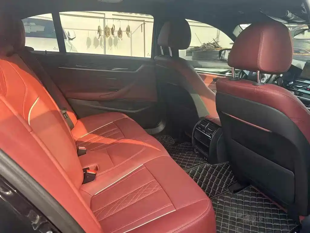 BMW 5 Series 2022 525Li M Sports Package купить на сайте DeffCars