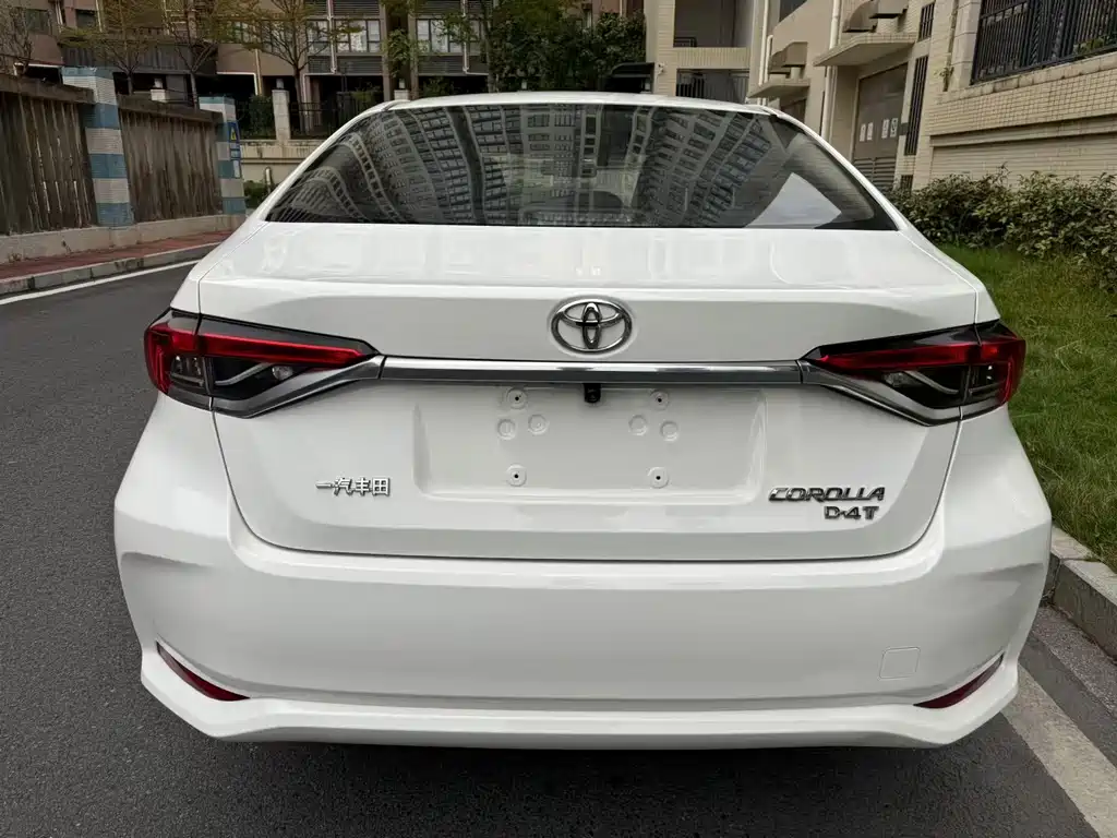 Corolla 2019 1.2T S-CVT GL Pioneer Edition купить на сайте DeffCars