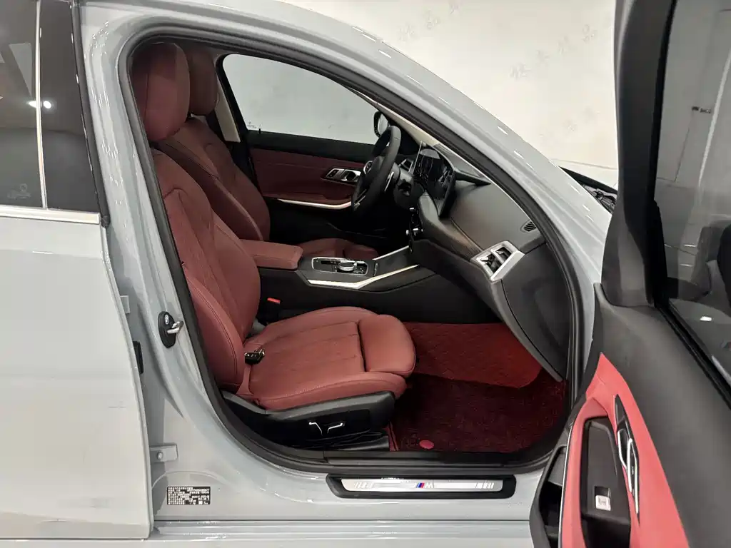 BMW 3 Series 2025 325Li M Sports Package купить на сайте DeffCars