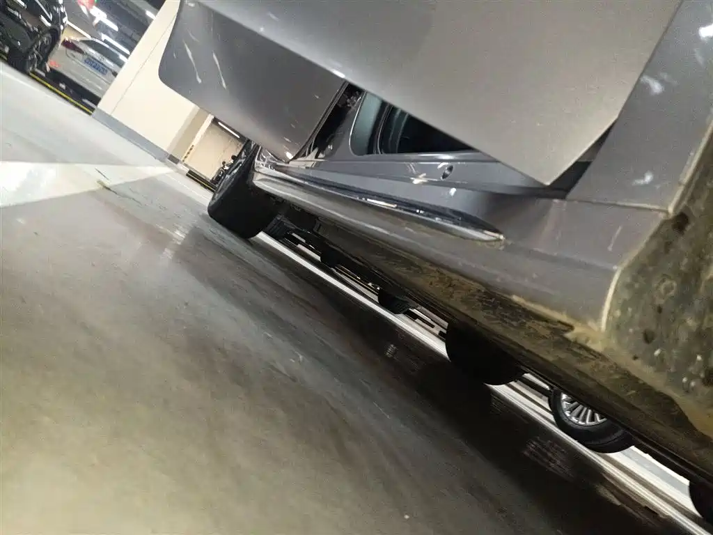 Camry 2023 2.5G Deluxe Edition купить на сайте DeffCars
