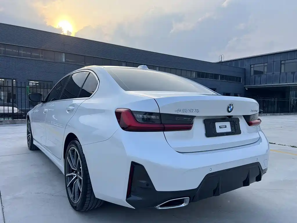 BMW 3 Series 2023 320Li M Sports Package купить на сайте DeffCars