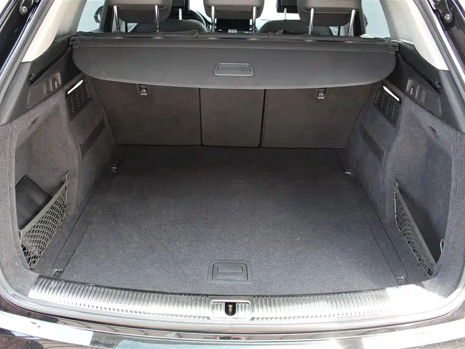 Audi Q5L 2022 facelift 40T luxury and dynamic model купить на сайте DeffCars