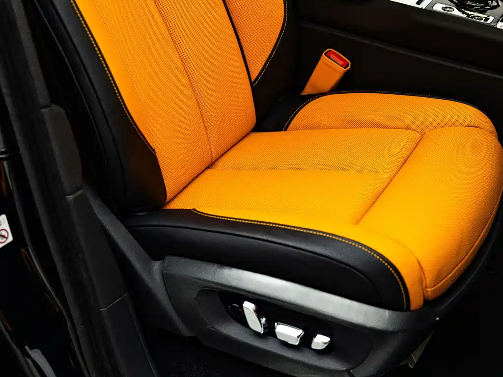Cullinan 2024 Black Badge купить на сайте DeffCars