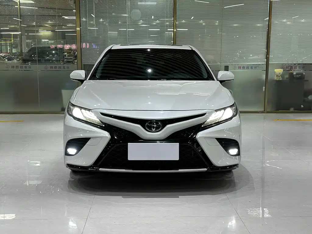 Camry 2019 2.0S Advanced Edition National VI купить на сайте DeffCars