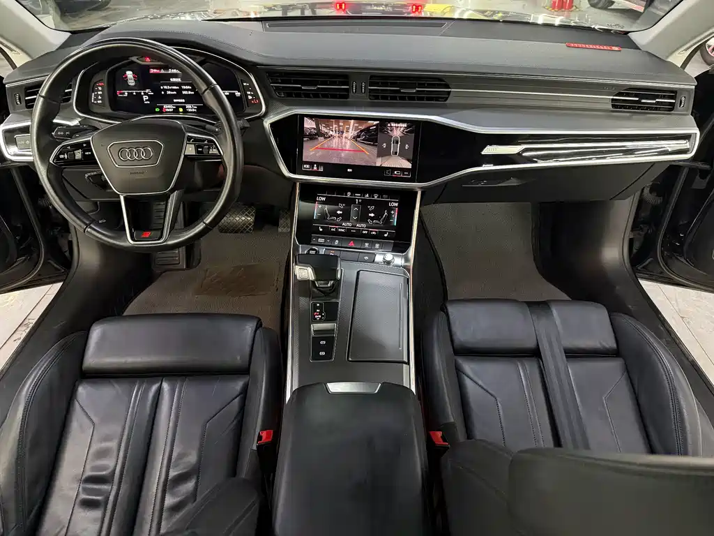 Audi A7 2021 45 TFSI Premium Selection купить на сайте DeffCars