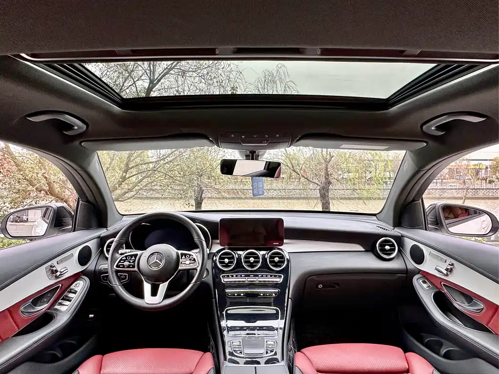Mercedes-Benz GLC coupe 2022 facelift GLC 260 4MATIC coupe SUV купить на сайте DeffCars