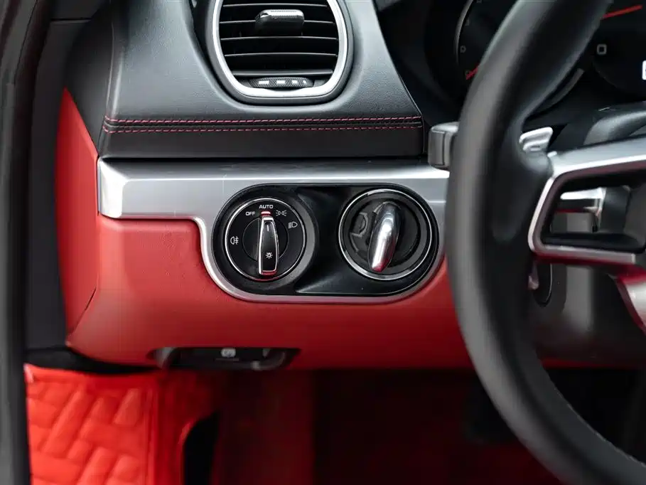 Porsche 718 2018 Cayman 2.0T купить на сайте DeffCars