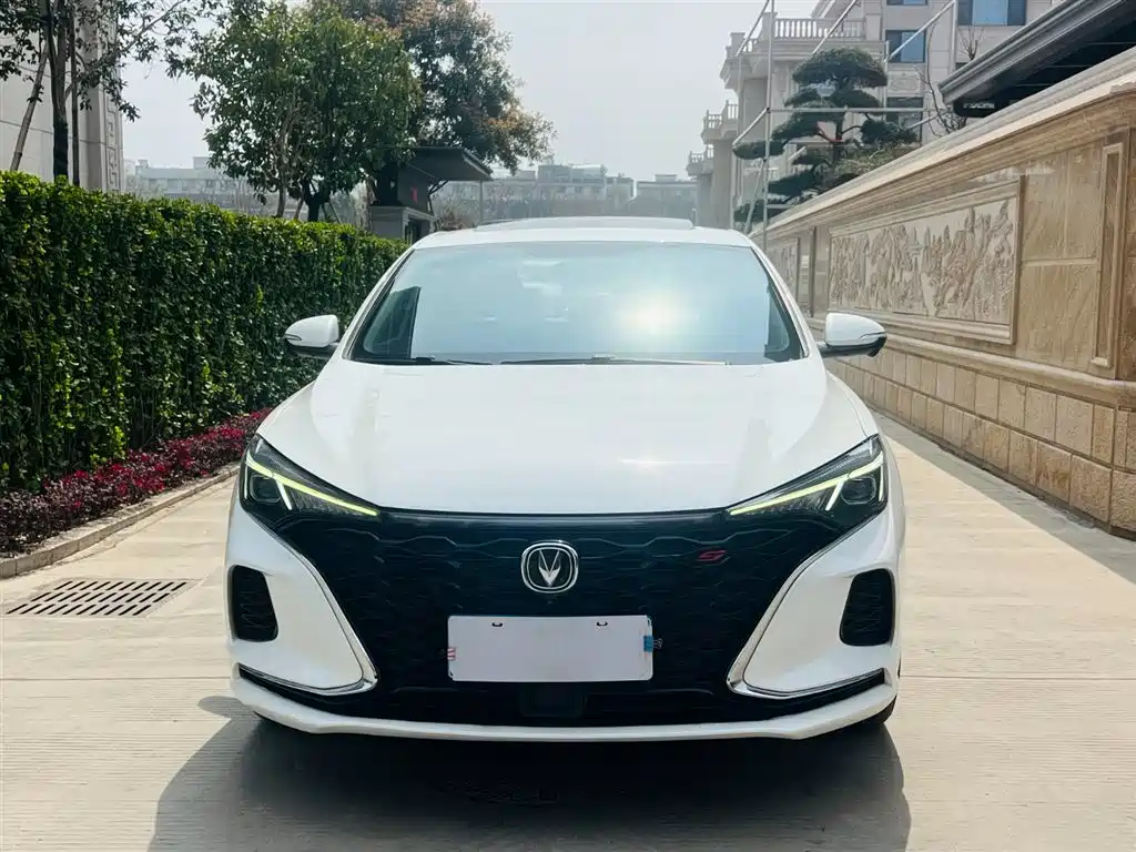 EADO 2022 PLUS Blue Whale NE 1.4T GDI DCT Ultimate Edition купить на сайте DeffCars