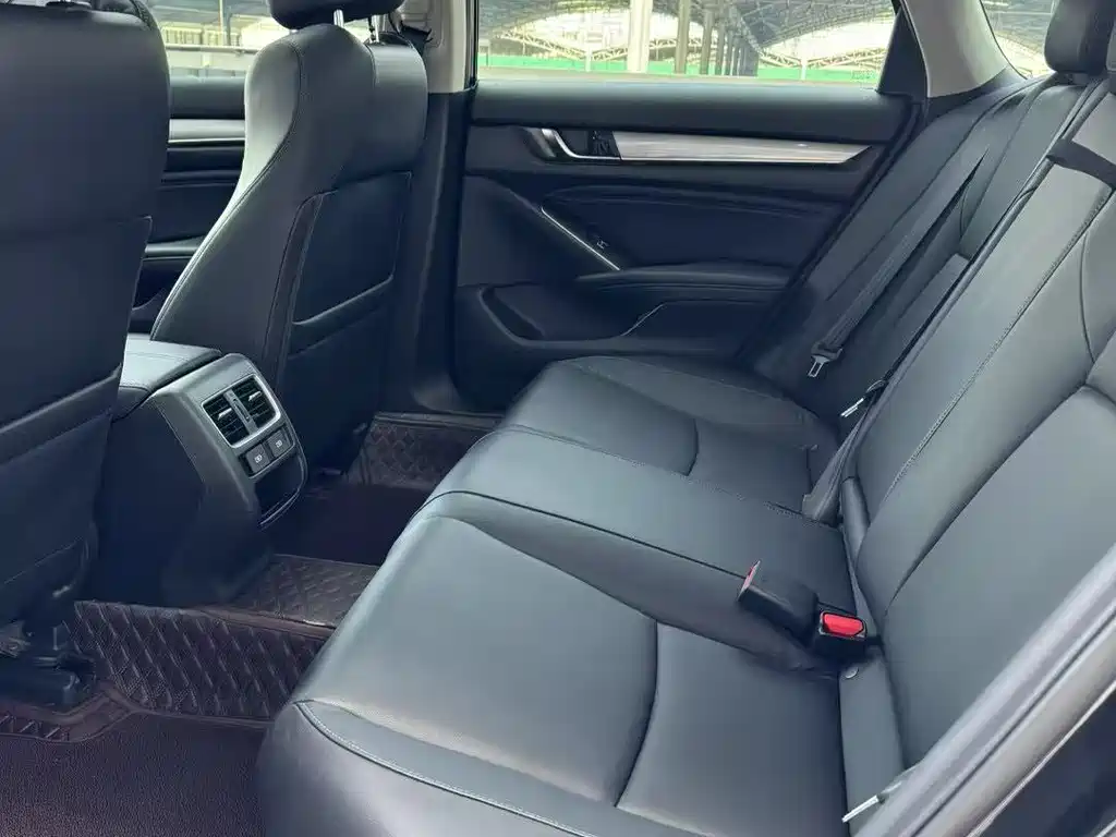 Accord 2022 260TURBO Deluxe Edition купить на сайте DeffCars
