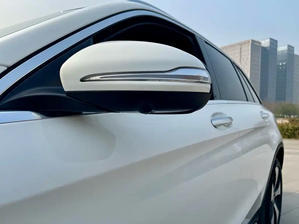 Mercedes-Benz GLC 2018 GLC 300 4MATIC Dynamic купить на сайте DeffCars