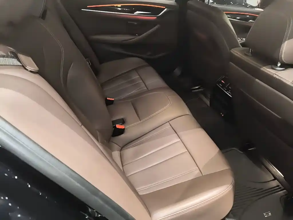 BMW 5 Series 2020 525Li M Sports Package купить на сайте DeffCars