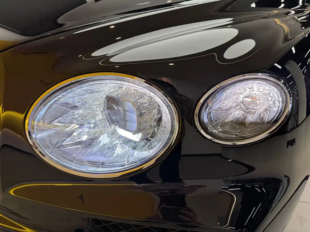 Bentayga 2021 4.0T V8 купить на сайте DeffCars