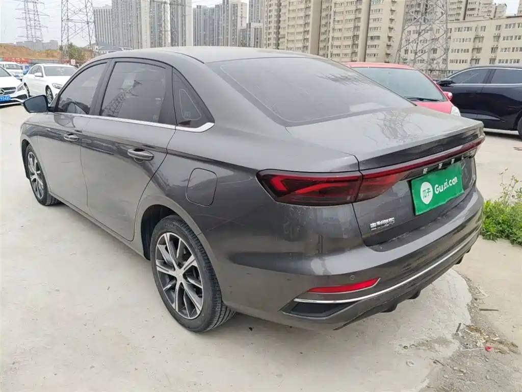 Emgrand 2022 4th generation 1.5L CVT premium model купить на сайте DeffCars