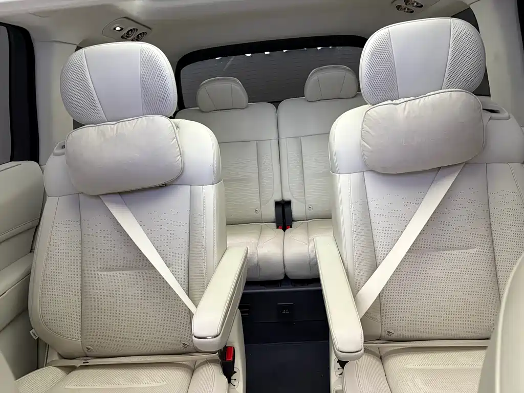 Lynk & Co 900 2025 2.0T Ultra купить на сайте DeffCars