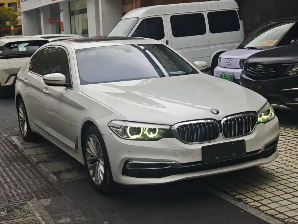 BMW 5 Series 2020 525Li Luxury Package купить на сайте DeffCars