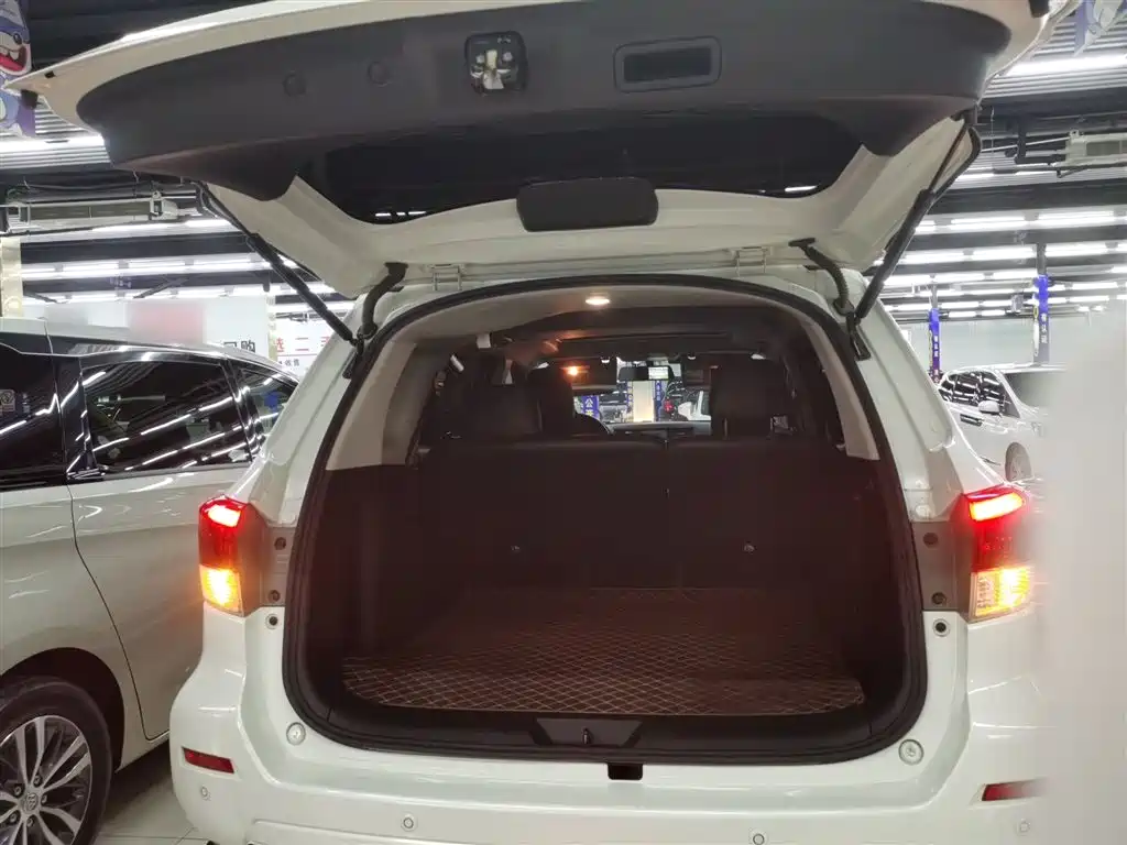 Tuda 2020 2.5L XL Upper automatic two-wheel drive luxury version купить на сайте DeffCars
