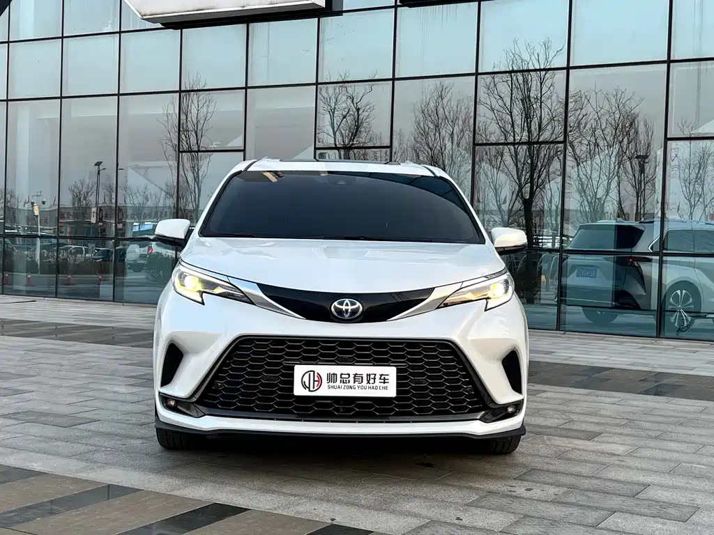 Grevia 2023 2.5L Hybrid Premium PLUS Edition купить на сайте DeffCars