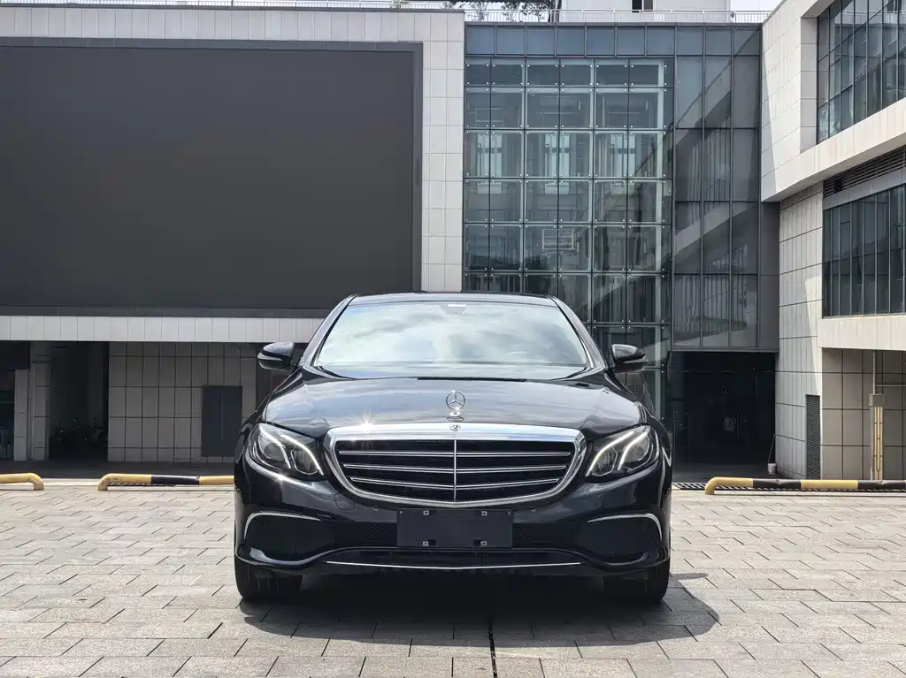 Mercedes-Benz E-Class 2020 E 260 L купить на сайте DeffCars