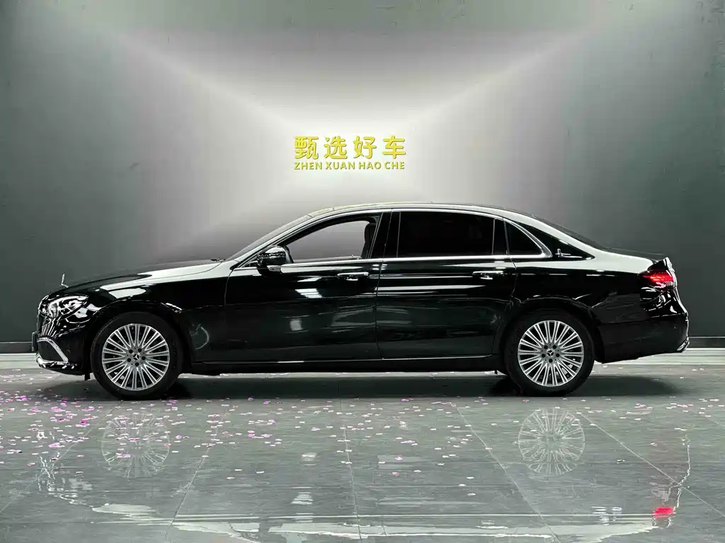 Mercedes-Benz E-Class 2023 E 300 L Luxury Model купить на сайте DeffCars