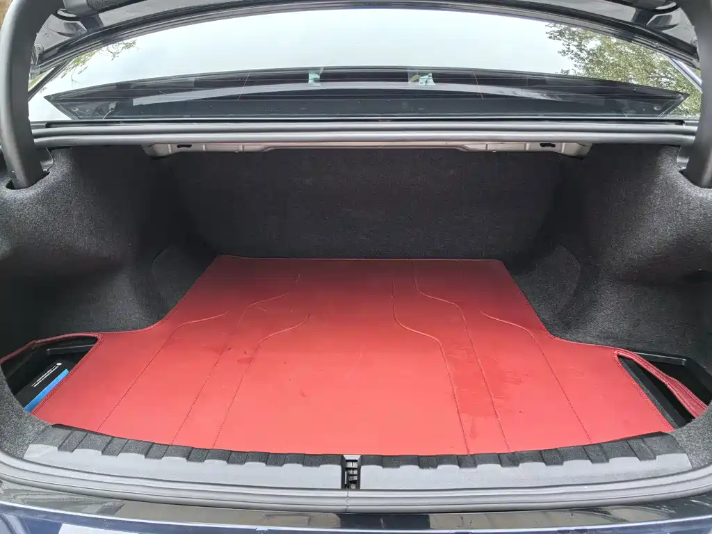 BMW i3 2024 eDrive 35 L купить на сайте DeffCars