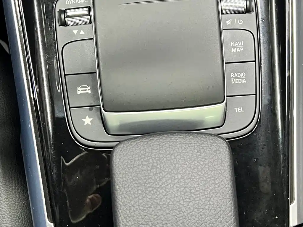 Mercedes-Benz GLB 2022 facelift version 2 GLB 200 dynamic version купить на сайте DeffCars