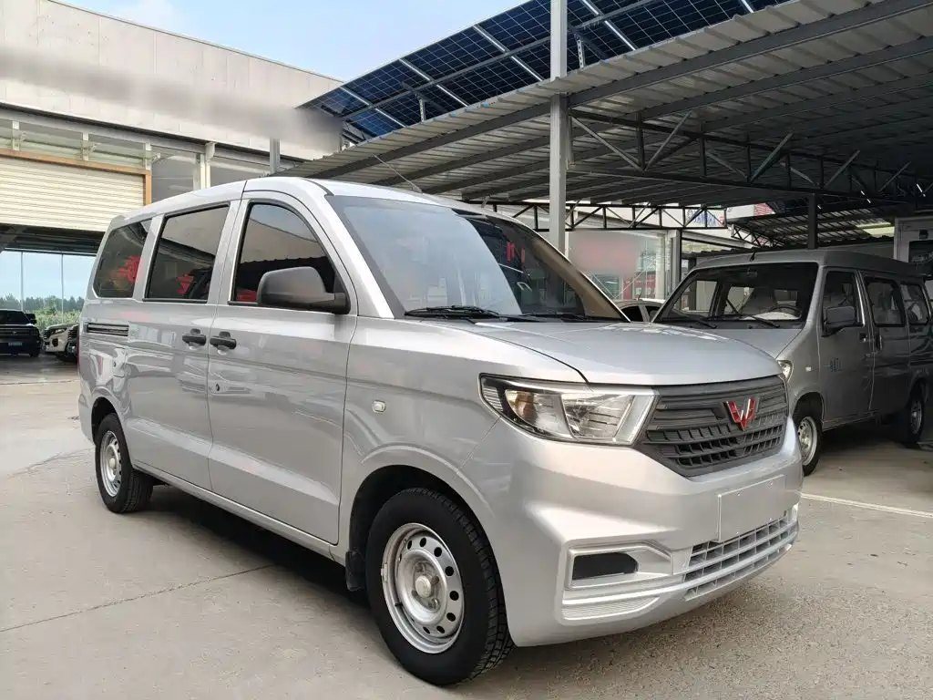 Wuling Hongguang V 2022 1.5L Jinchue version hydraulically assisted LAR купить на сайте DeffCars