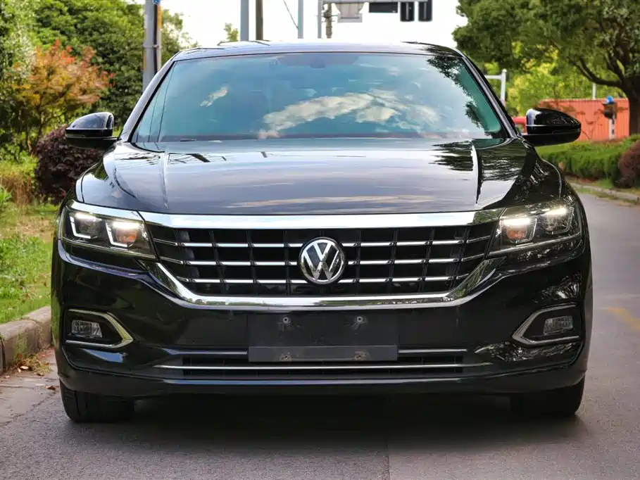 Passat 2020 330TSI Elite Edition National V купить на сайте DeffCars
