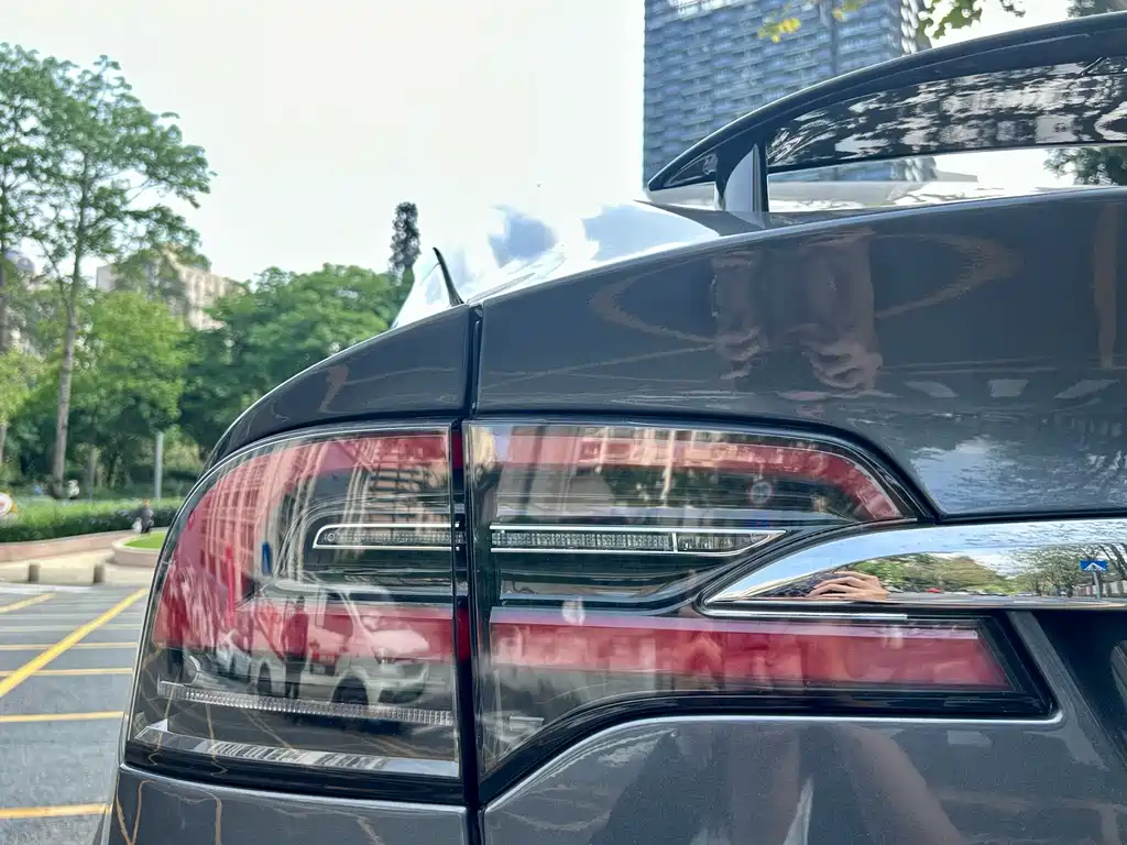 Model X 2017 Model X 100D Long Range Edition купить на сайте DeffCars