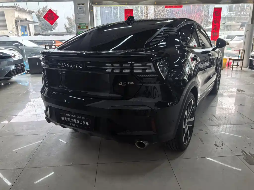 Lynk & Co 05 2023 2.0TD four-wheel drive Halo купить на сайте DeffCars