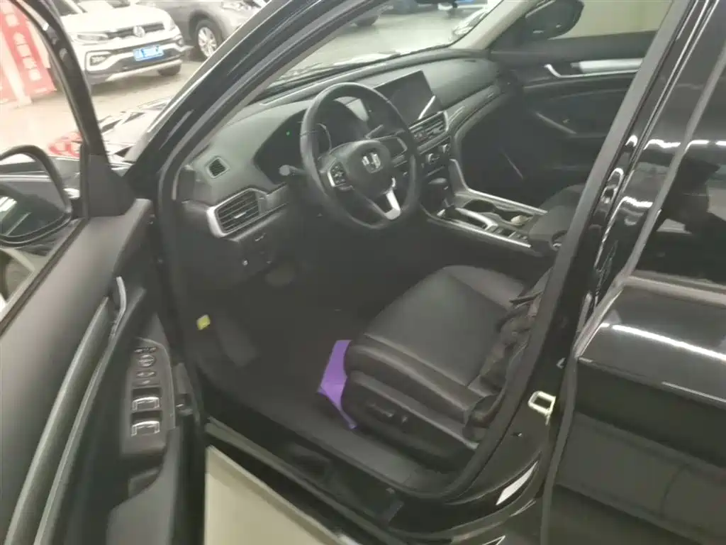 Accord 2022 260TURBO Deluxe Edition купить на сайте DeffCars