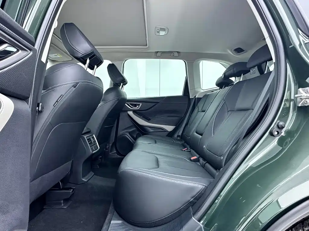 Forester 2022 2.0i AWD Deluxe Edition EyeSight купить на сайте DeffCars