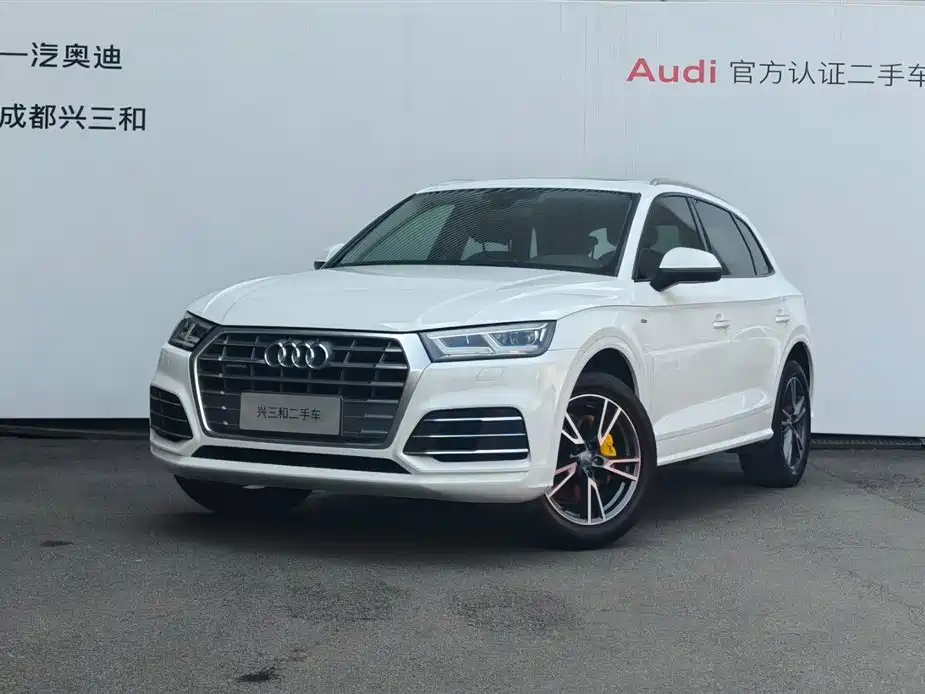 Audi Q5L 2018 40 TFSI enjoys fashionable style, National VI купить на сайте DeffCars